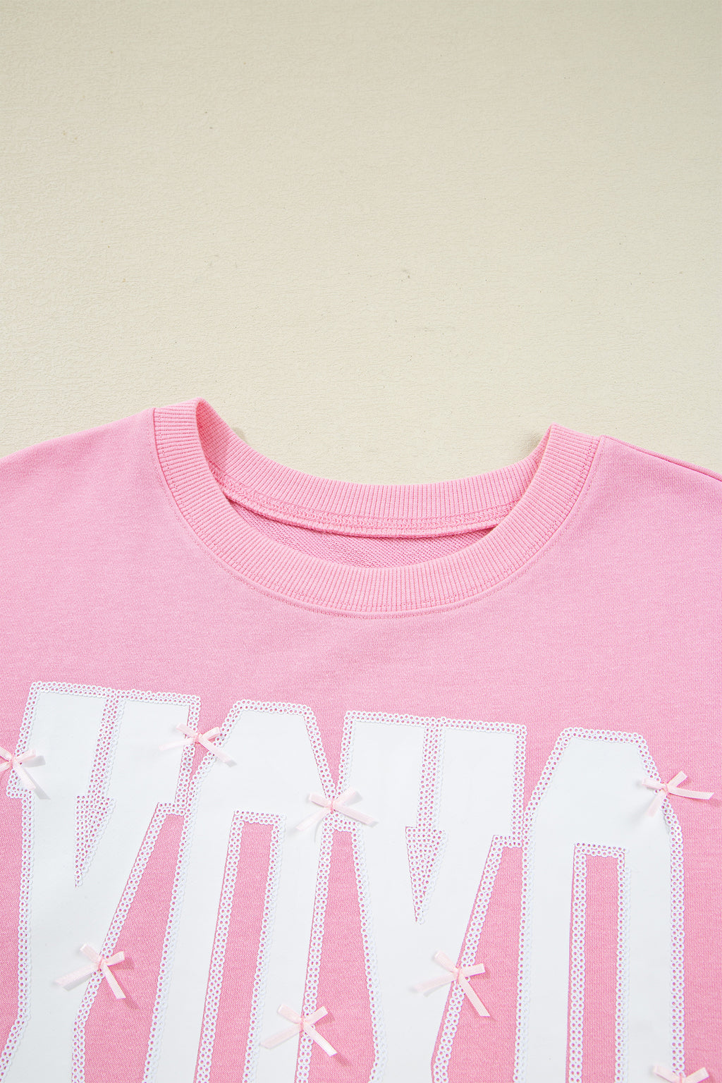 Pink Bow Sequin XOXO Letter Graphic Exposed Seam Baggy Sweatshirt