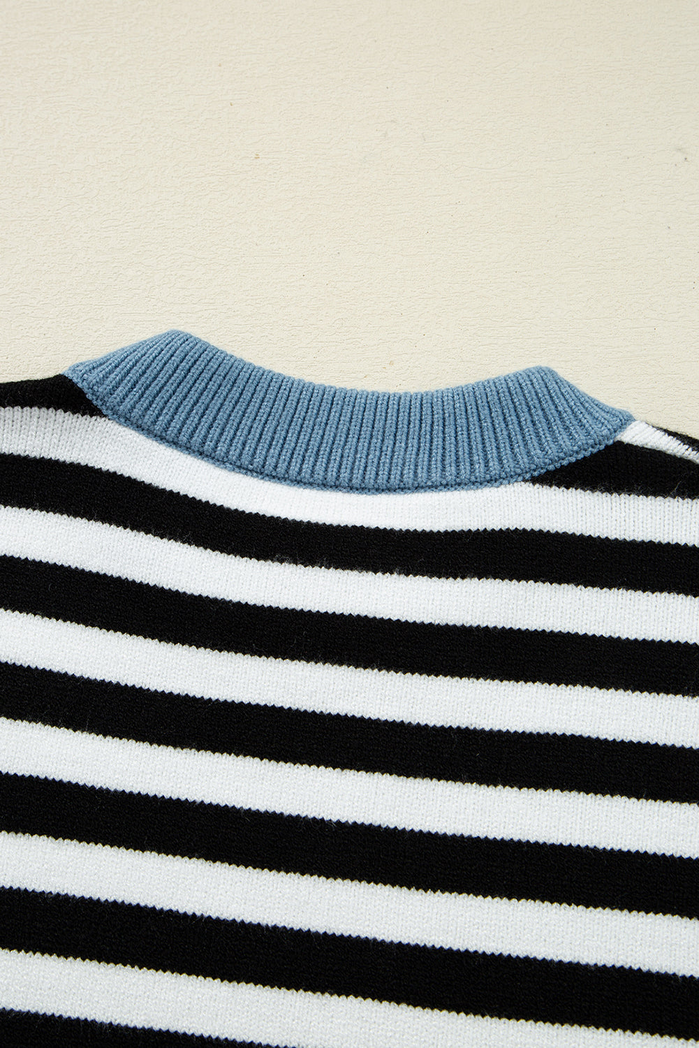 Color black Striped Panels Colorblock Sleeve Chic Sweater