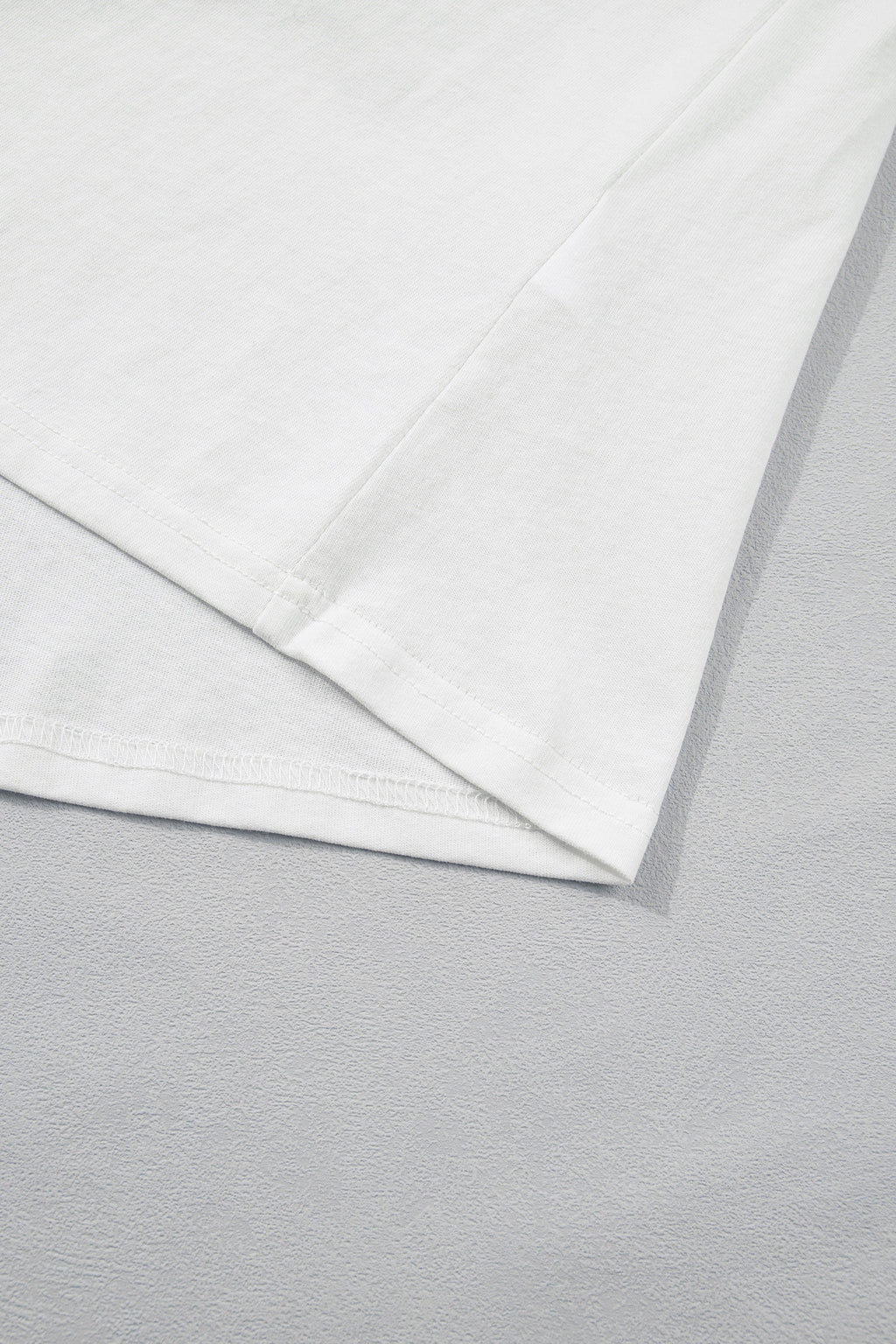 White Plus Size Leopard Bow Embroidered Patch Casual T Shirt