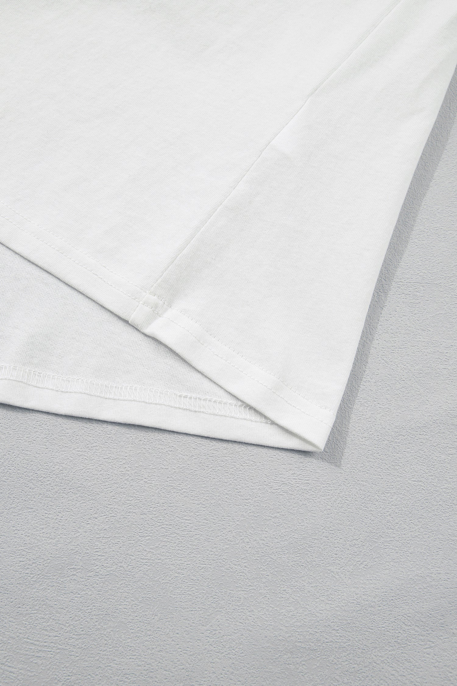 White Plus Size Leopard Bow Embroidered Patch Casual T Shirt