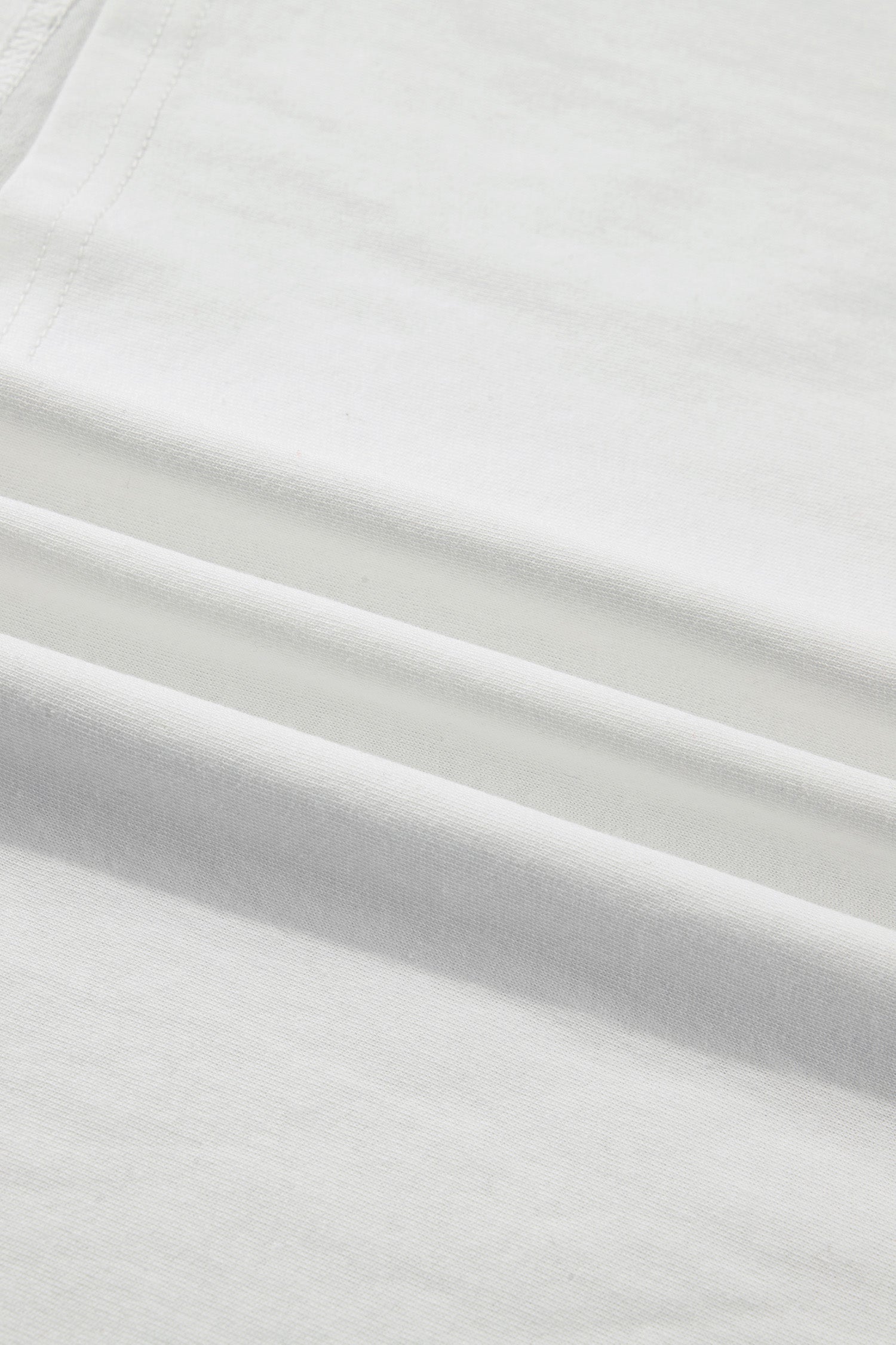 White Plus Size Leopard Bow Embroidered Patch Casual T Shirt