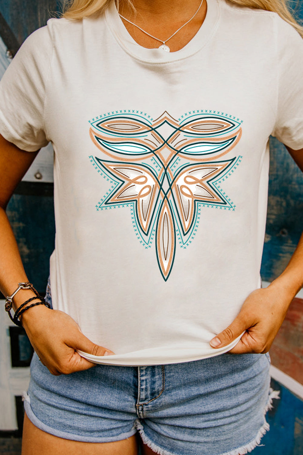 White Western Stitch Pattern Printed Cotton Blend Tee