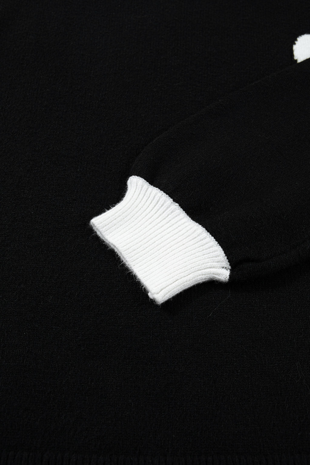 Black Heart Detail Contrast Cuffs Baggy Sweater