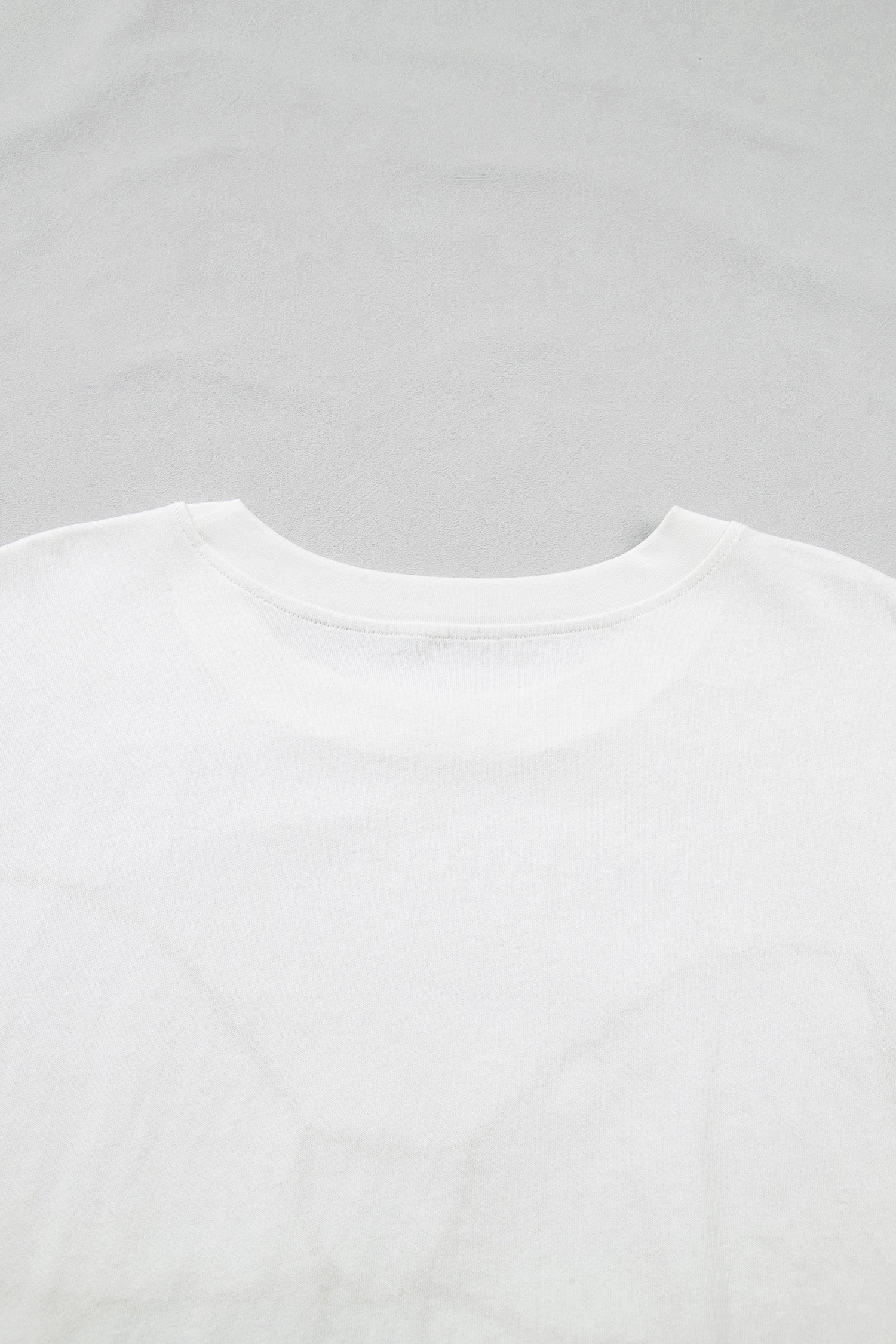 White Plus Size Leopard Bow Embroidered Patch Casual T Shirt